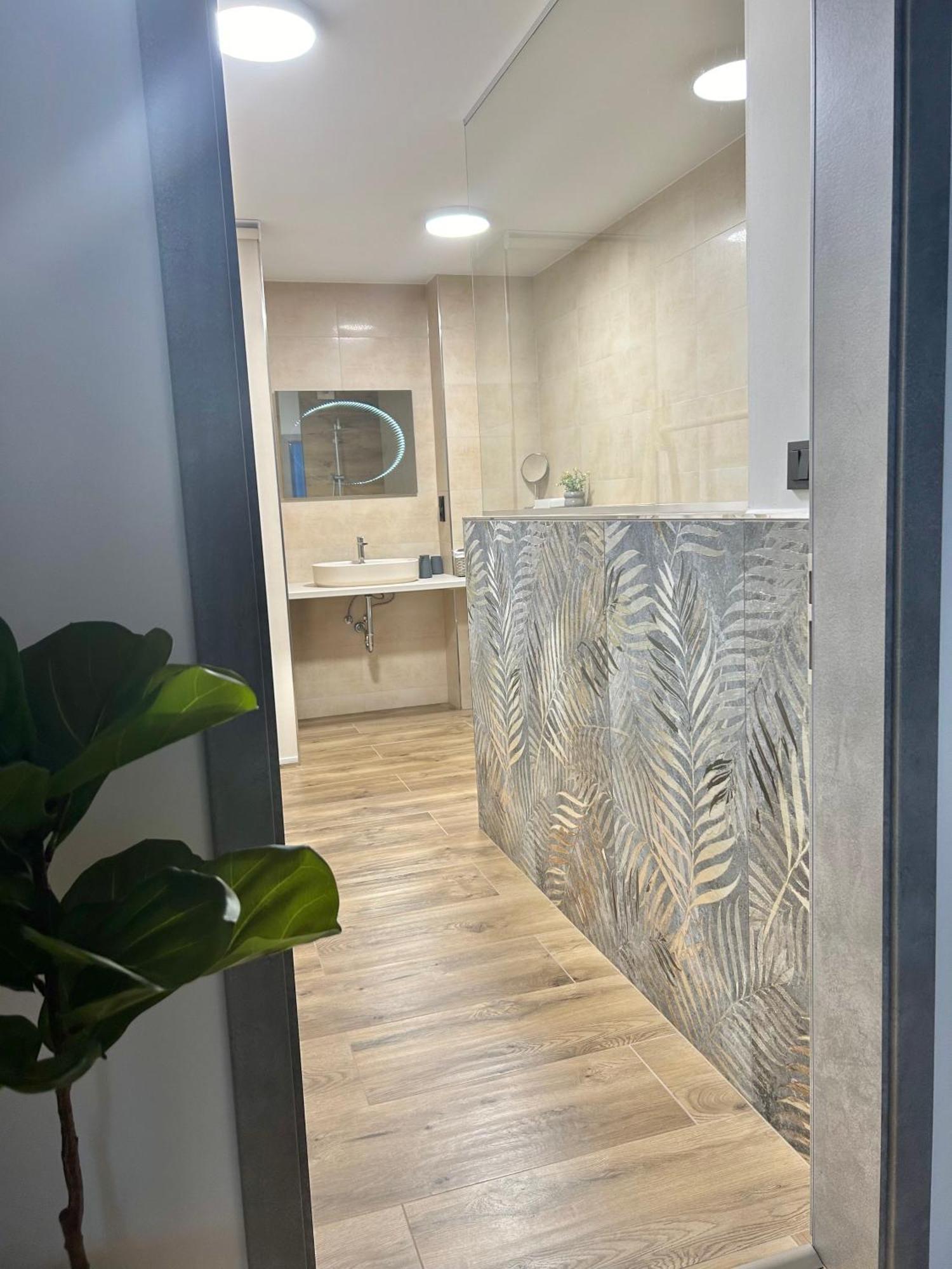 Apartment Dita Κάρλοβι Βάρι Εξωτερικό φωτογραφία